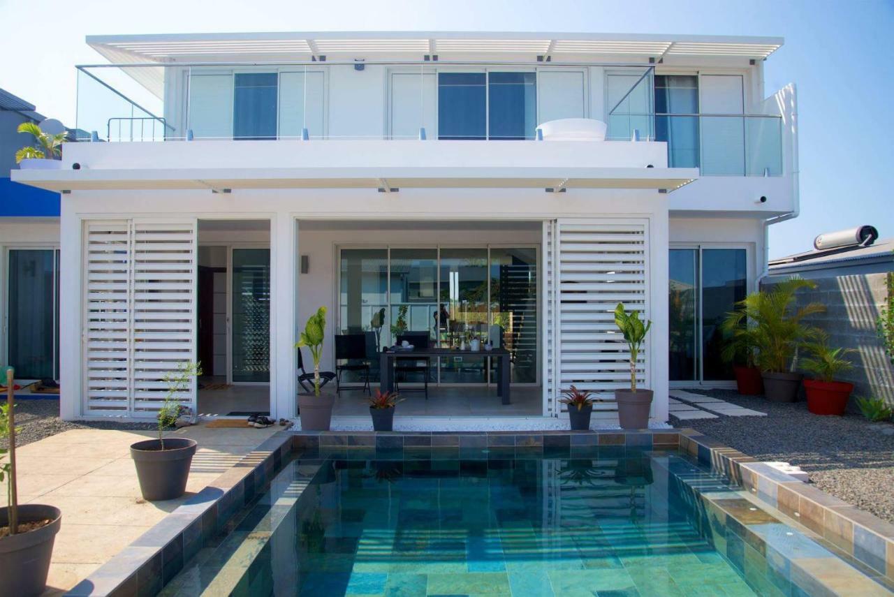Maison Tonga Piscine Jaccuzi แซ็ง-ปีแยร์ ภายนอก รูปภาพ